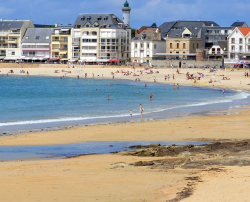 Blick auf den Strand von Quiberon (Stadt ) aif der Halbinsel Quiberon Bretagne Frankreich buchbar bei Olivers Touristik World