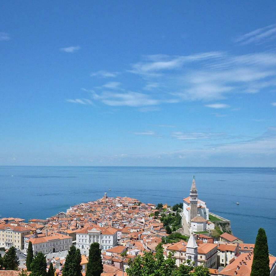 Luftaufnahme-Blick auf Piran slowenische Adriaküste