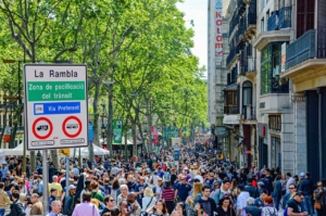 Larambla die Haupteinkaufsstrasse Barcelonas