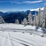 Verschneite Winterlandschaft in Österreich