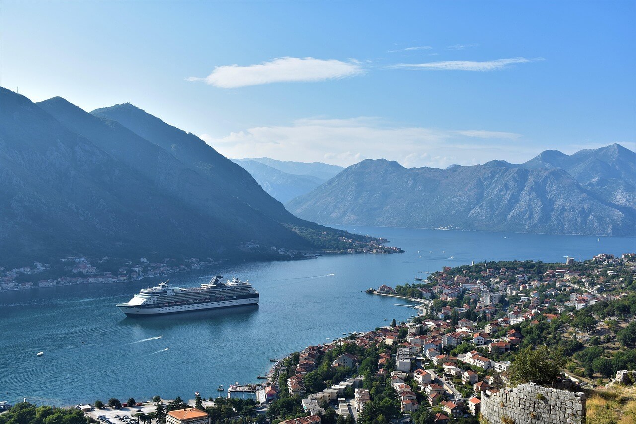 Die Bucht von Kotor in Montenegro Hidden Gem Bucket-list-Reisen bei Olivers Touristik World