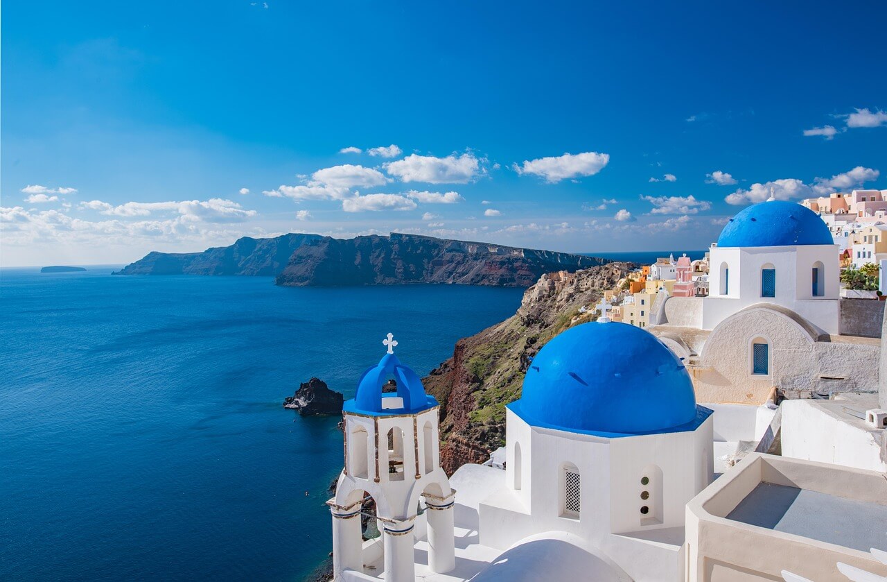 Santorin Griechenland Magic Moments Bucket List Reisen Europa bei Olivers Touristik World (blaue Dächer)